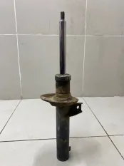 Амортизатор передний Skoda Octavia A5