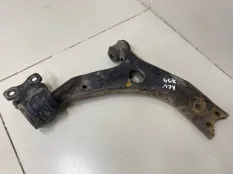 Рычаг подвески передний левый Ford Focus 2 СЕДАН