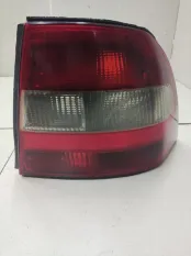 Фонарь задний правый Opel Vectra B J96 X17TD