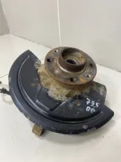 Кулак поворотный передний правый Renault Sandero