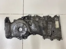Крышка двигателя передняя Toyota Camry XV40