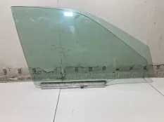 Стекло двери переднее правое Opel Vectra B J96