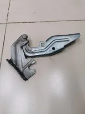 Петля капота правая Mitsubishi Lancer 10