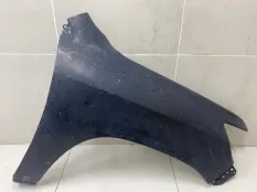Крыло переднее правое Toyota Land Cruiser 200