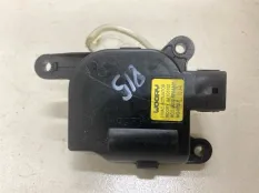 Моторчик заслонки отопителя Hyundai Santa Fe 2 CM