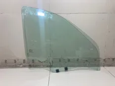 Стекло двери переднее правое Renault Logan 1 LS0A