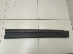 Молдинг двери передний правый Geely Coolray SX11