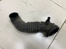 Патрубок воздухозаборника Kia Sorento 1 BL D4CB