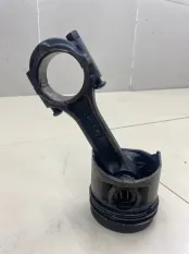 Поршень с шатуном Hyundai Starex 1 A1 D4BH 2.5