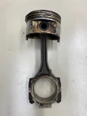 Поршень с шатуном Mitsubishi Galant 8 EA5A СЕДАН