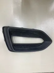 Рамка противотуманной фары передняя левая Hyundai