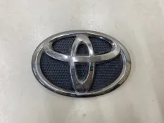 Эмблема на решетку радиатора Toyota Land Cruiser