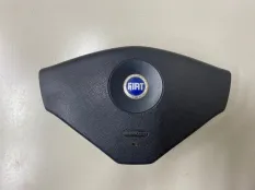 Подушка безопасности в рулевое колесо Fiat Albea