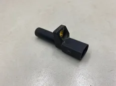 Датчик положения коленвала SsangYong Kyron DJ G23D