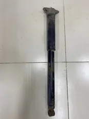 Амортизатор задний Ford Focus 3 СЕДАН PNDA 1.6