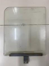 Стекло двери переднее левое УАЗ Буханка 409 2011