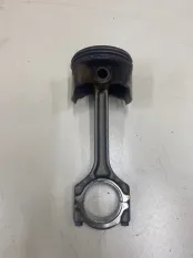 Поршень с шатуном Mitsubishi Lancer 10 CY2A СЕДАН