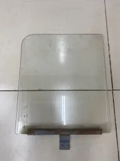 Стекло двери переднее правое УАЗ Буханка 409 2011