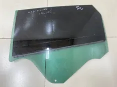 Стекло двери заднее левое Лада Х-рей