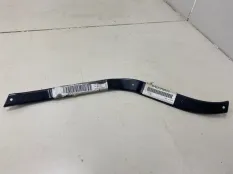 Кронштейн бампера передний левый Mitsubishi Pajero