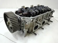 Головка блока цилиндров левая Mitsubishi Diamante