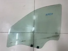 Стекло двери переднее левое Renault Logan 1 LS0A