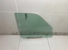 Стекло двери переднее правое УАЗ Патриот