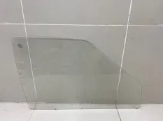 Стекло двери переднее правое Лада 2114