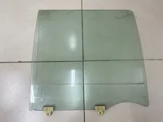 Стекло двери заднее правое Nissan Safari Y61