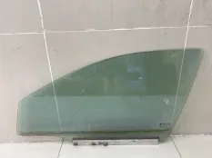 Стекло двери переднее левое Opel Astra G УНИВЕРСАЛ