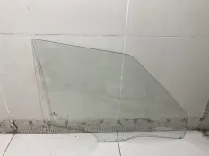 Стекло двери переднее правое Skoda Fabia 2 5J BZG