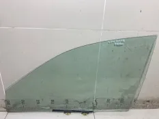 Стекло двери переднее левое Mitsubishi Lancer 9 CS