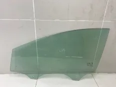 Стекло двери переднее левое Ford Focus 3 СЕДАН