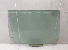 Стекло двери заднее правое УАЗ Патриот