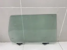 Стекло двери заднее правое Mitsubishi Outlander 3