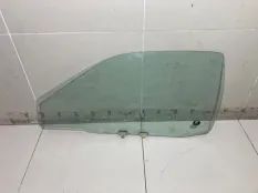 Стекло двери переднее левое Nissan Almera 1