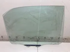 Стекло двери заднее правое Mitsubishi Lancer 9 CS