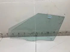 Стекло двери переднее левое Mazda 323 ASTINA 1.5