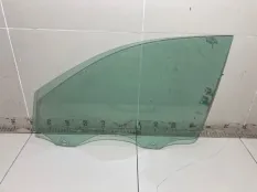 Стекло двери переднее левое Porsche Cayenne 955
