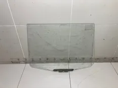 Стекло двери заднее правое УАЗ Патриот