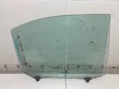 Стекло двери заднее правое Hyundai Elantra 3 XD