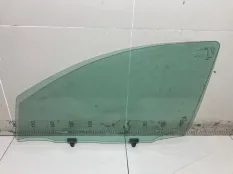 Стекло двери переднее левое Nissan Qashqai 1