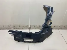 Кронштейн бампера передний правый Audi Q7 4M