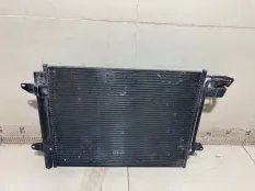 Радиатор кондиционера Volkswagen Touran 1