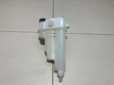 Бачок расширительный Toyota Fortuner 2