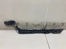 Кронштейн бампера задний правый Toyota Land