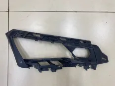 Кронштейн бампера передний правый Skoda Kodiaq 1