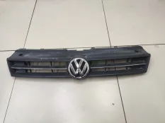 Решетка радиатора передняя Volkswagen Polo 5