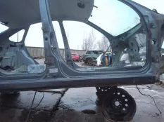 Порог со стойками правый Лада Гранта 2191 ЛИФТБЕК