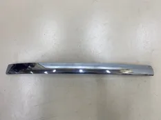 Молдинг бампера передний левый Volkswagen Touareg